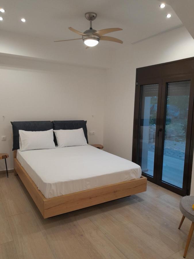 Central House 2 Epidaurus Экстерьер фото