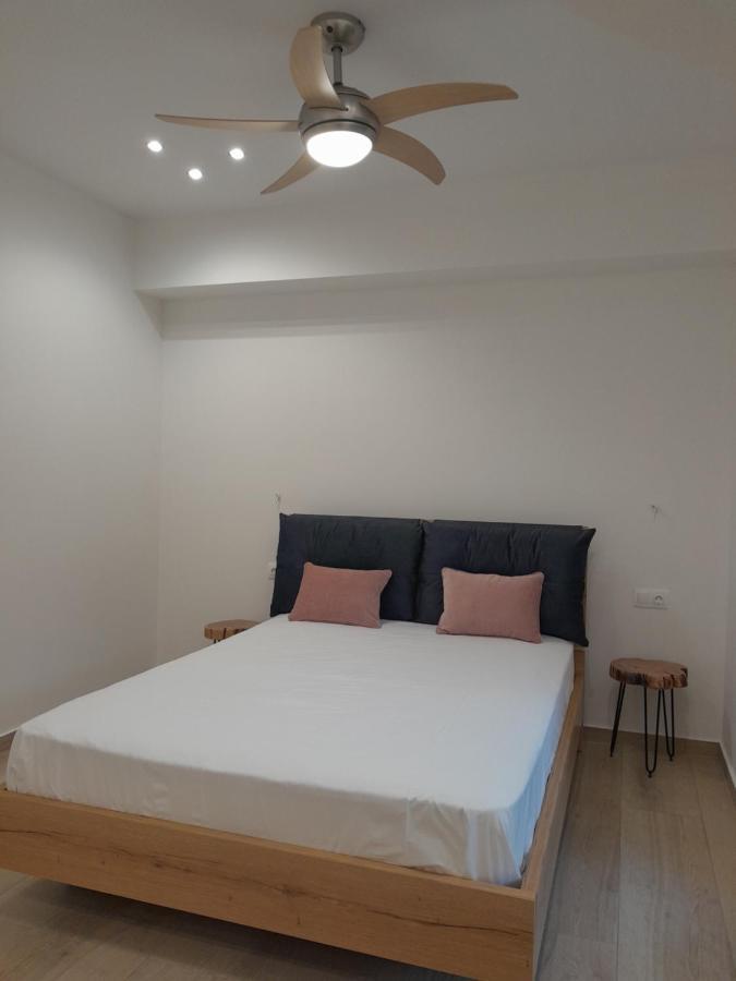 Central House 2 Epidaurus Экстерьер фото